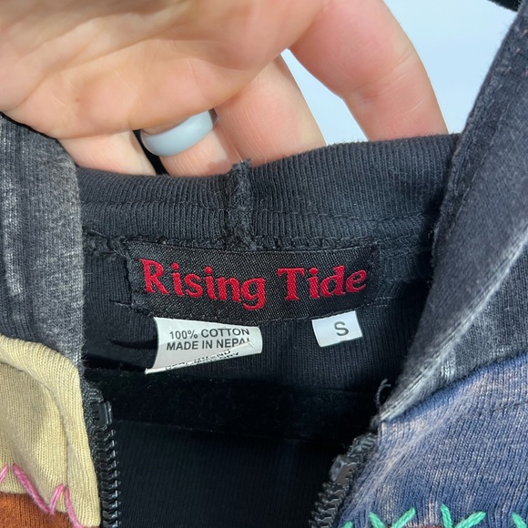 Women’s RISING TIDE Hippie Patchwork Embroidered Zip Hoodie - Picture 3 of 4